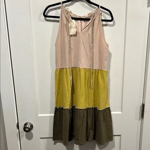 Hem & Thread Colorblock Sleeveless Tiered Sun Dress in Cream,Yellow, and Olive